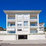 Residences In Marealto With Pool, Garage And Seaview