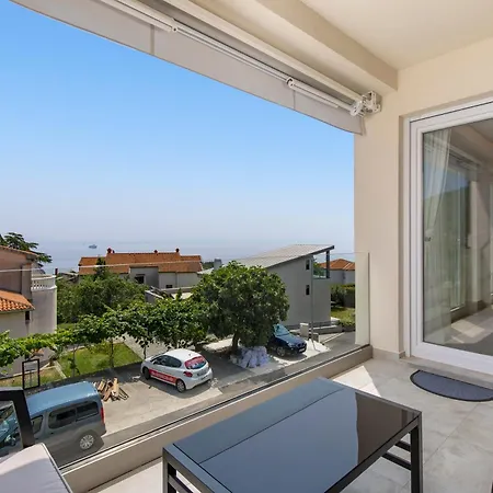 Residences In Marealto With Pool, Garage And Seaview Apartment Icici
