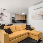 Residences In Marealto With Pool, Garage And Seaview Apartamento