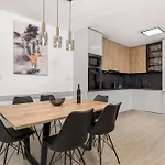 Residences In Marealto With Pool, Garage And Seaview Apartamento *