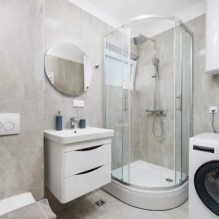 Daire Residences In Marealto With Pool, Garage And Seaview *