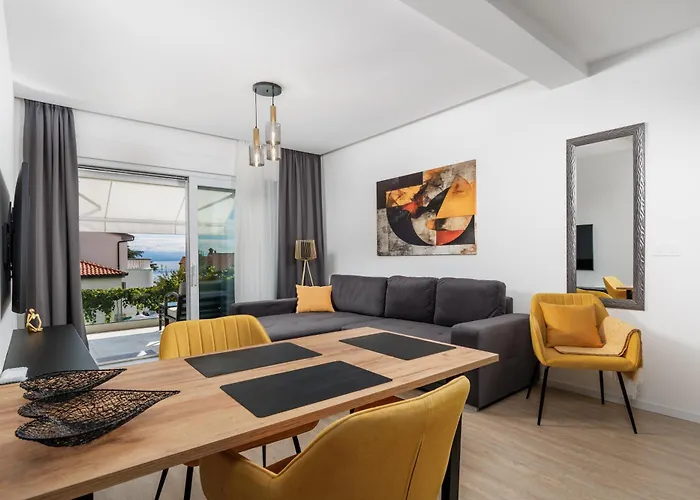 Апартаменты Residences In Marealto With Pool, Garage And Seaview *